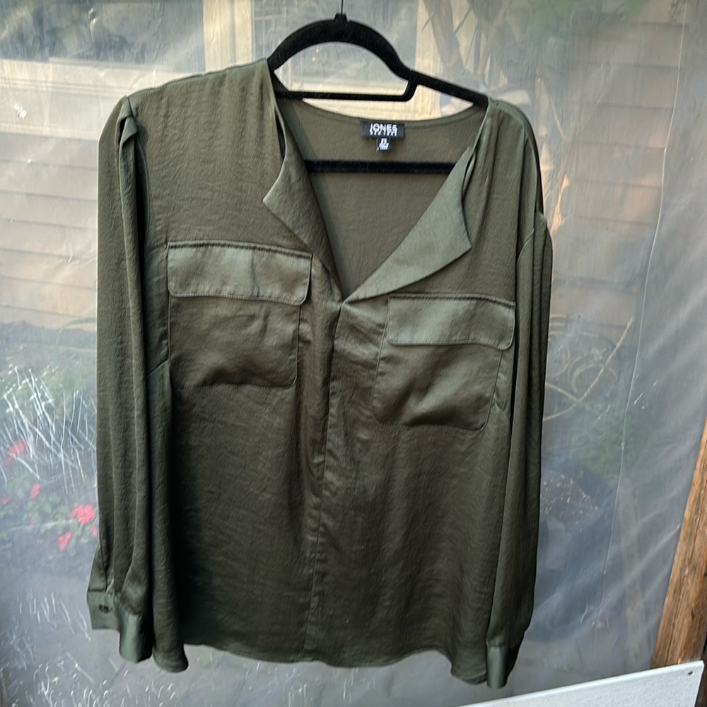 Jones New York Plus Size Blouse.